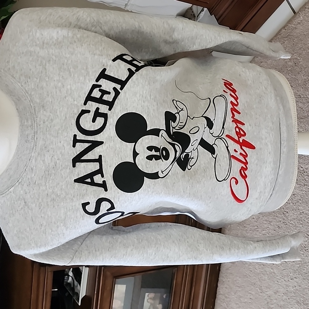 NWT Disney Los Angeles California Sweatshirt With Mickey Mouse